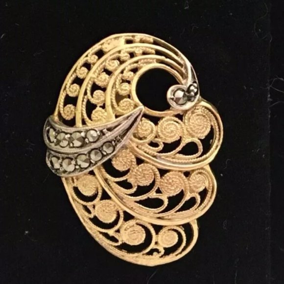 Vintage Earrings Gold Tone Rhinestone - Picture 3 of 4